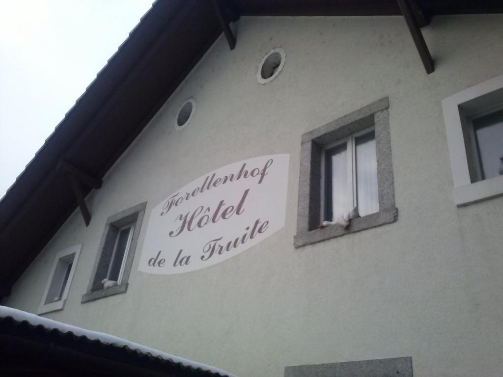 Chambres D'Hotes "La Truite" Biel Exterior photo