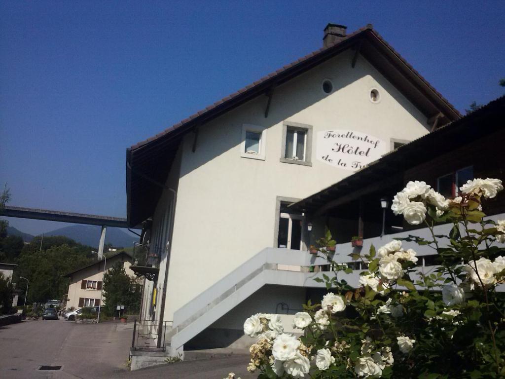 Chambres D'Hotes "La Truite" Biel Exterior photo